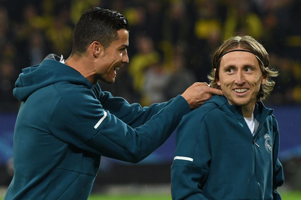 Cristiano Ronaldo i Luka Modrić (Foto: AFP)