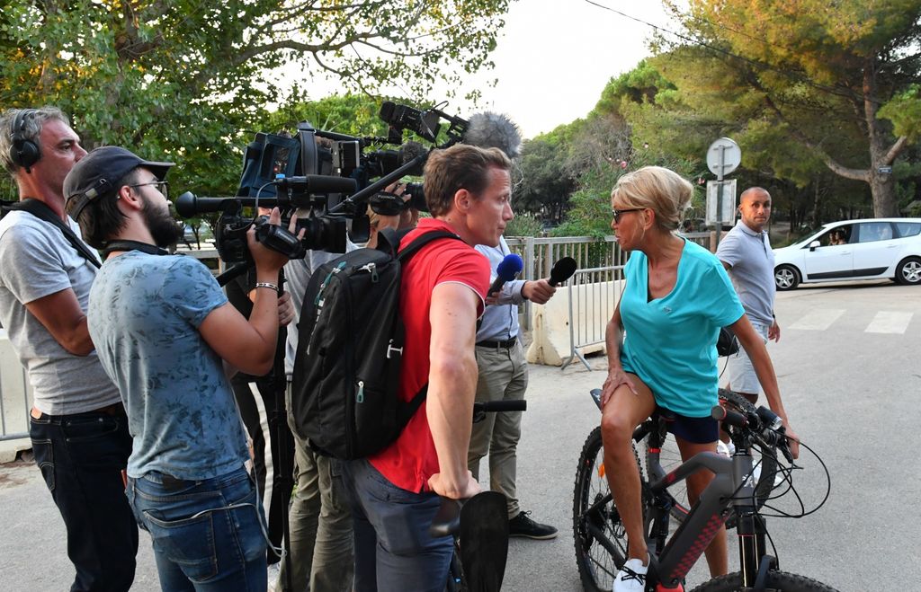 Prva dama tijekom susreta s novinarima