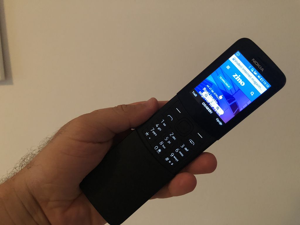Nokia 8110 4G (Foto: ZIMO)