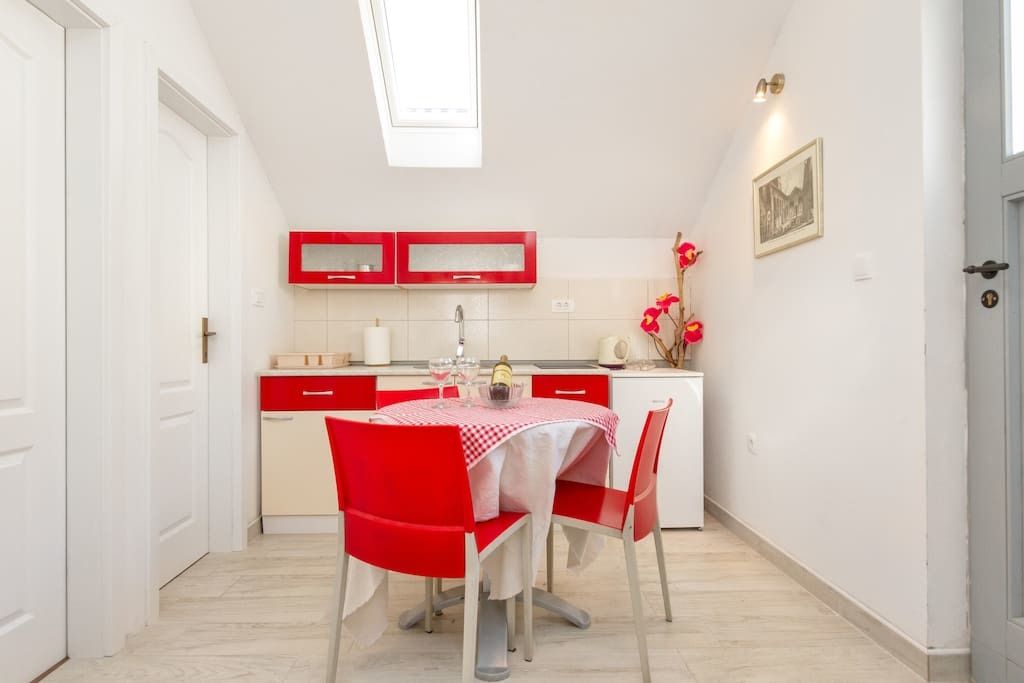 Prekrasne splitske kuhinje s Airbnb-a - 1