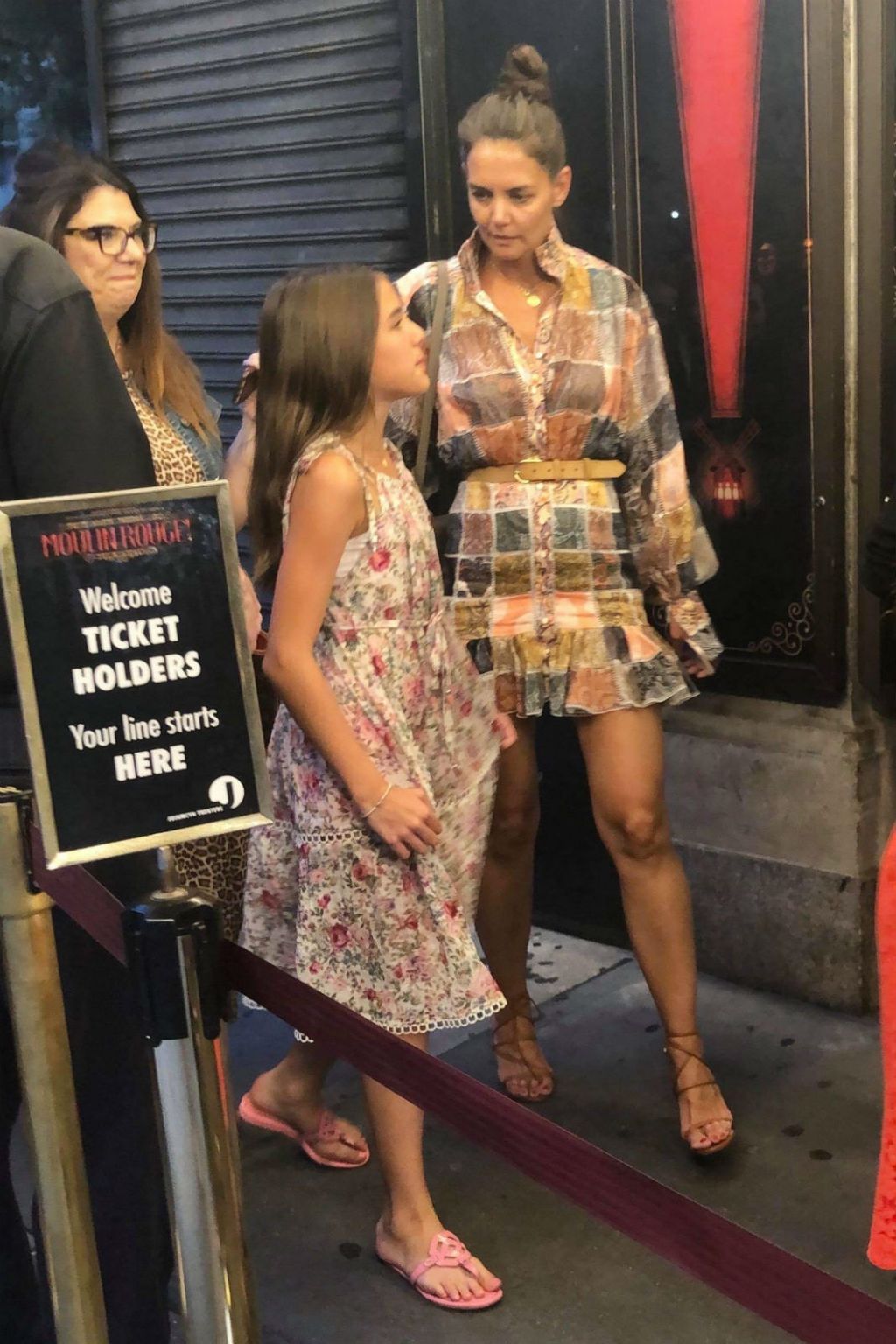 Katie Holmes u društvu kćeri Suri