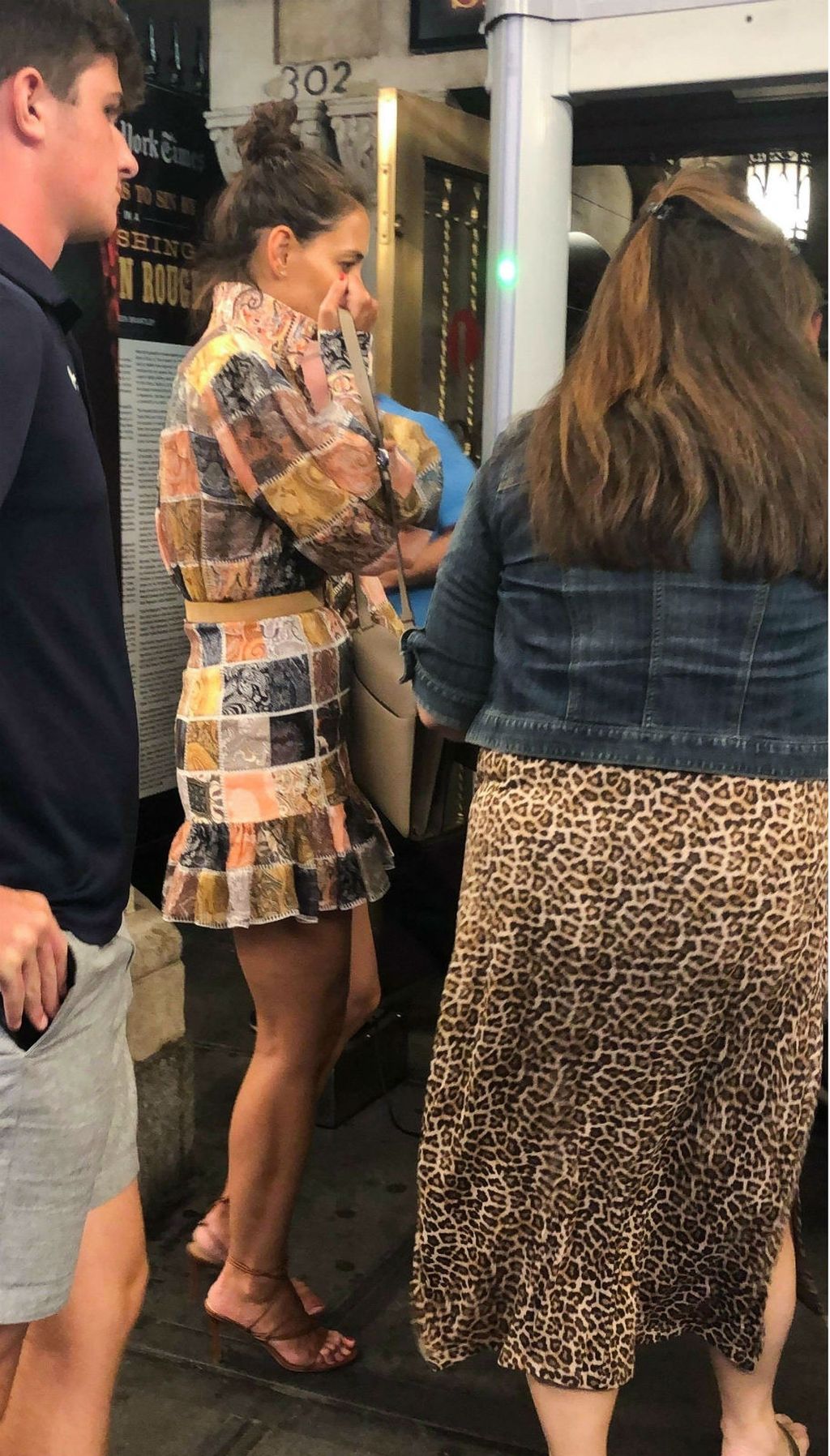 Katie Holmes u haljini modne kuće Zimmermann