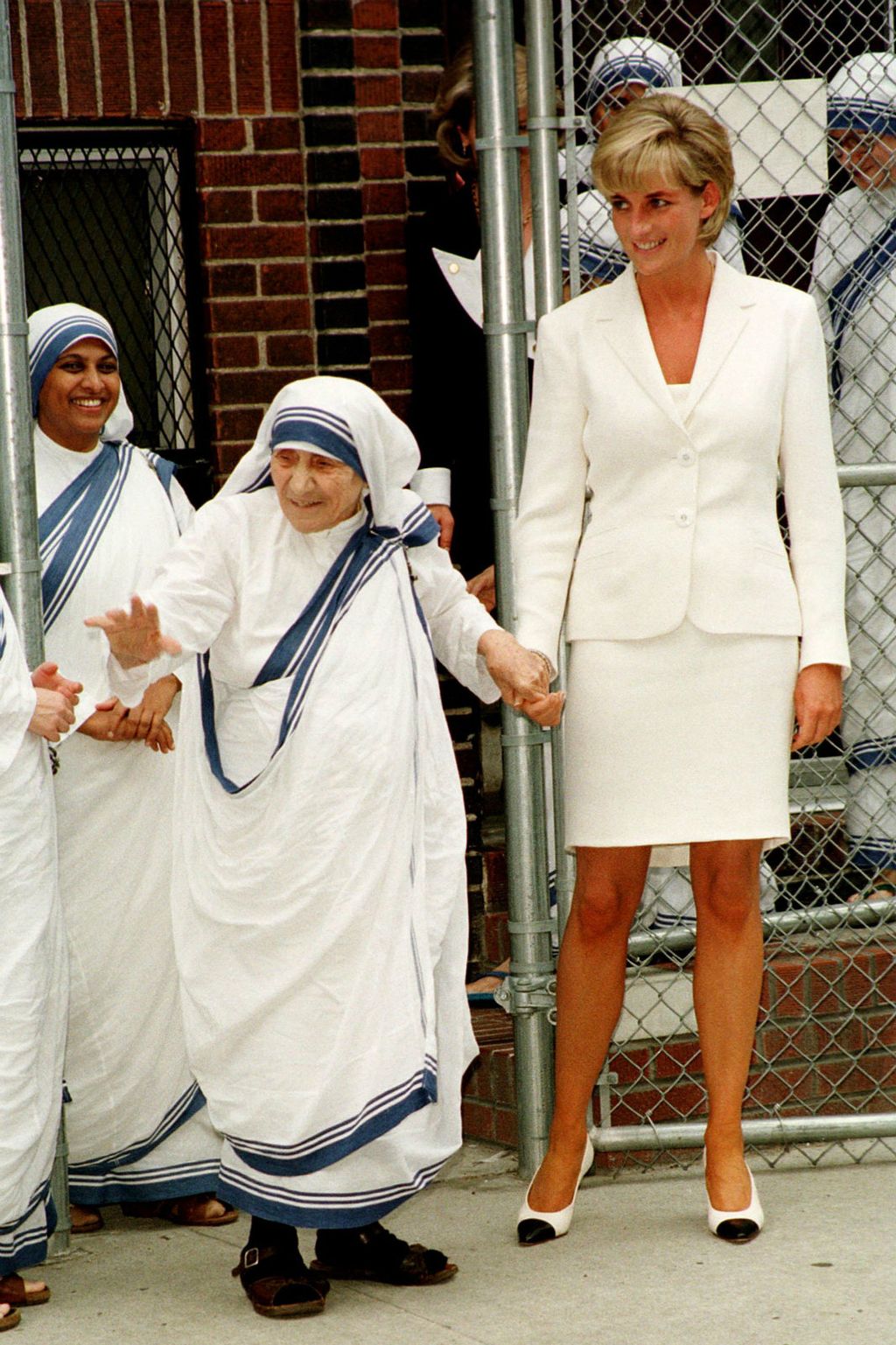 Majk Terezija i princeza Diana 1997. godine