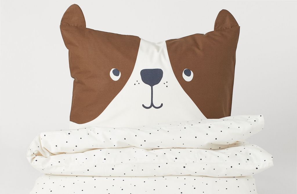 Medena jastučnica s ušima iz trgovine H&M Home - 2