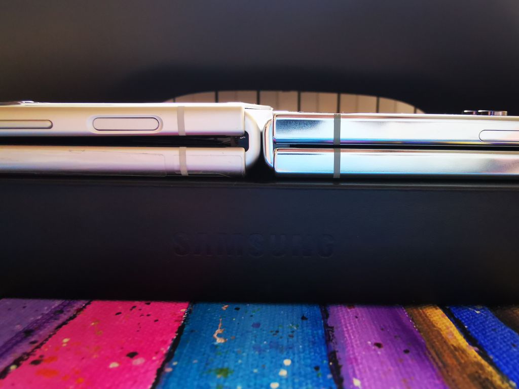 Samsung Galaxy Z Flip 5 - 13