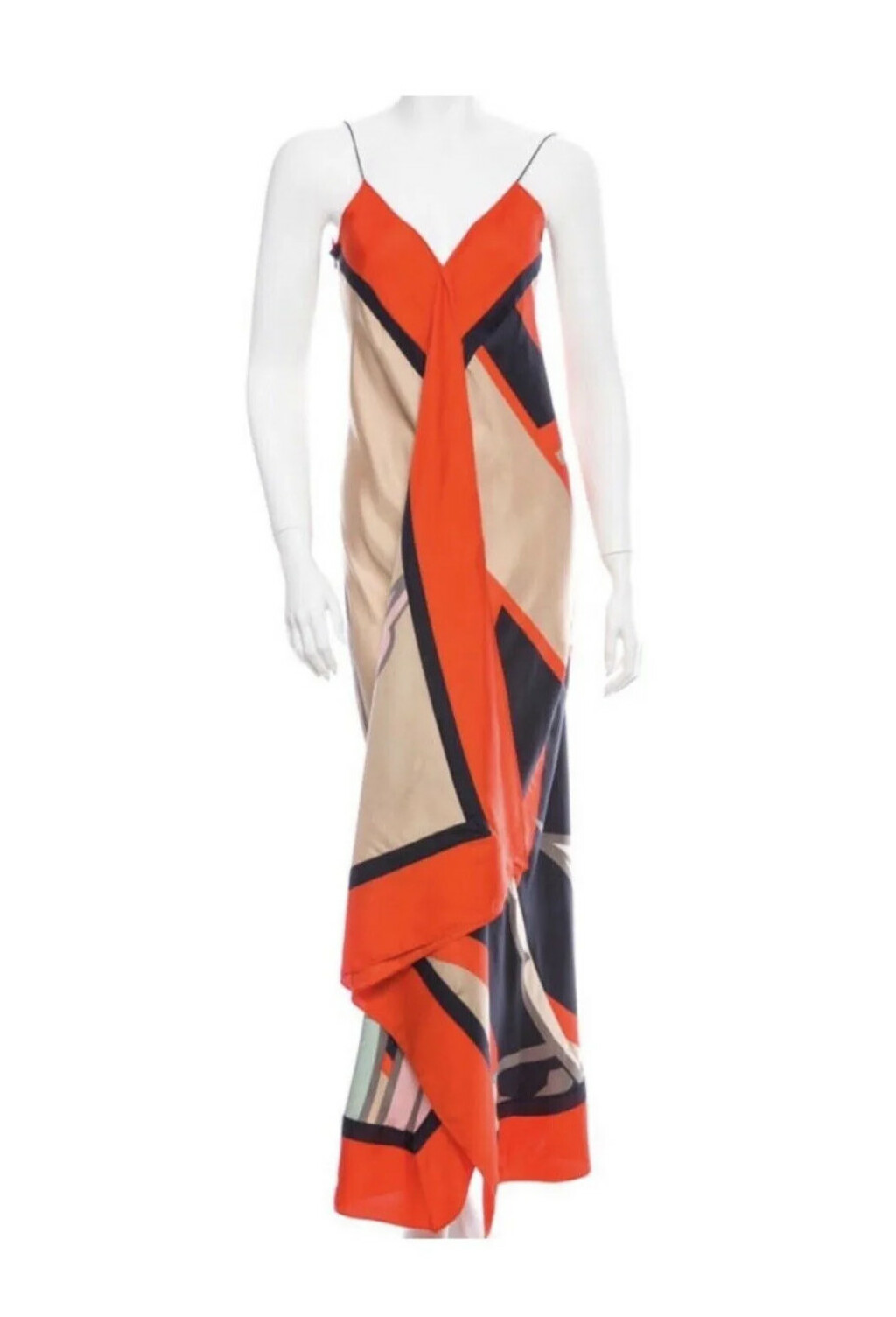 Iva Majoli nosi svilenu maksi haljinu s potpisom dizajnerice Diane von Furstenberg