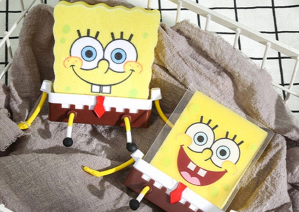 Kuhinjska spužva u obliku Spužva Boba