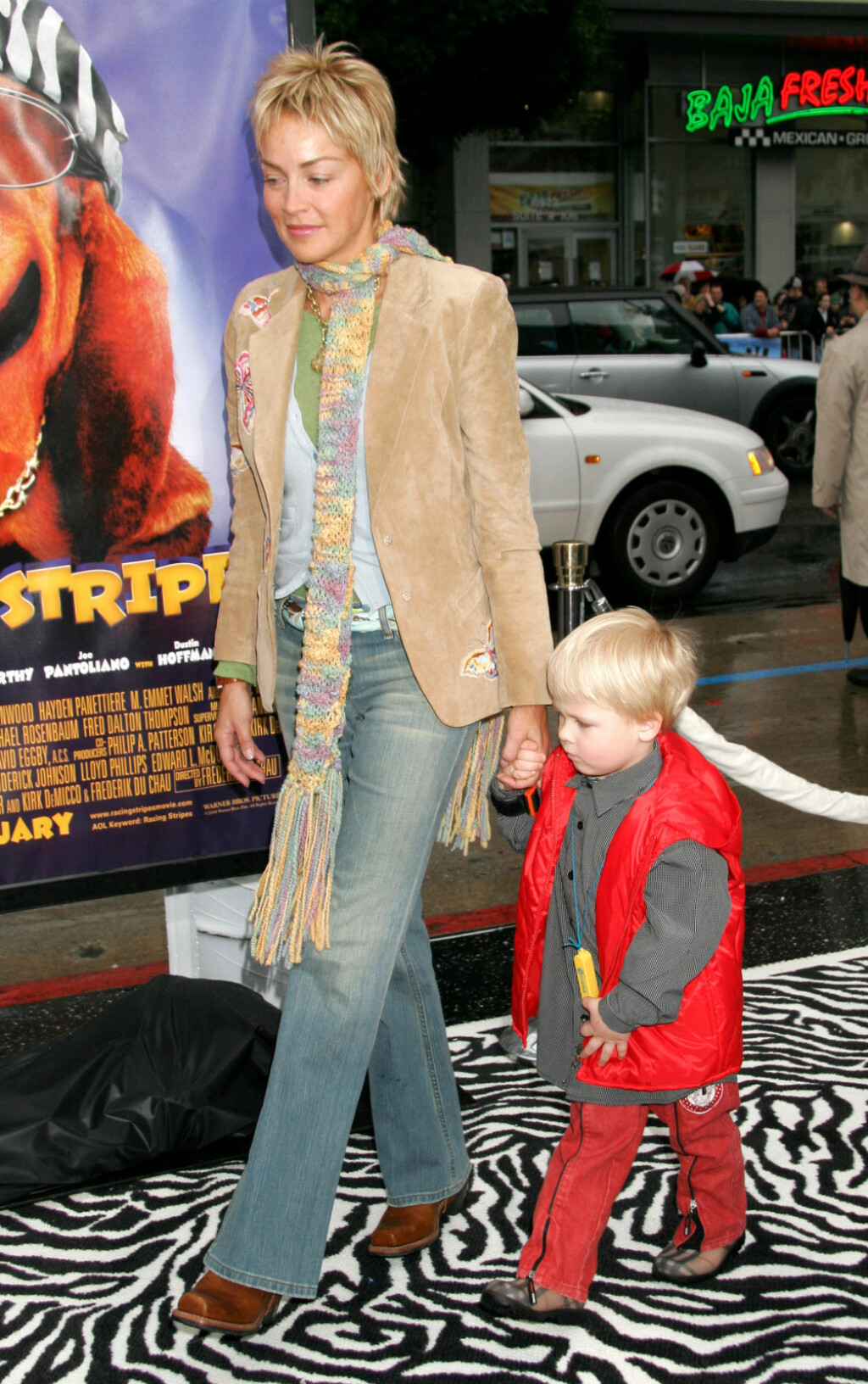 Sharon Stone sa sinom Roanom 2005. godine