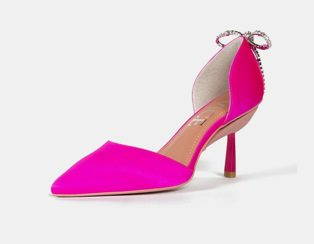 Vice Versa štikle koje se u par poteza pretvaraju u balerinke - 3