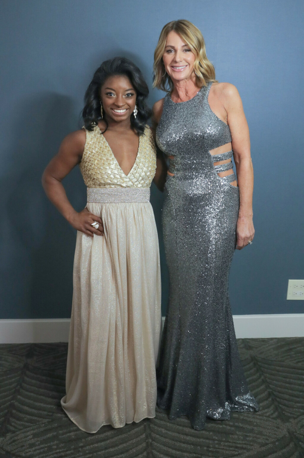 Nadia Comaneci i Simone Biles