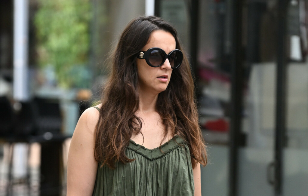 Zagrebačka ulična moda u dugim haljinama - 7