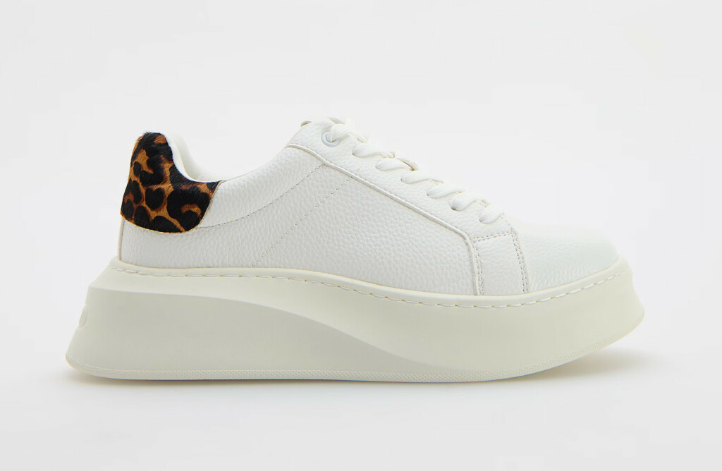 Reserved tenisice, 39,99 eura