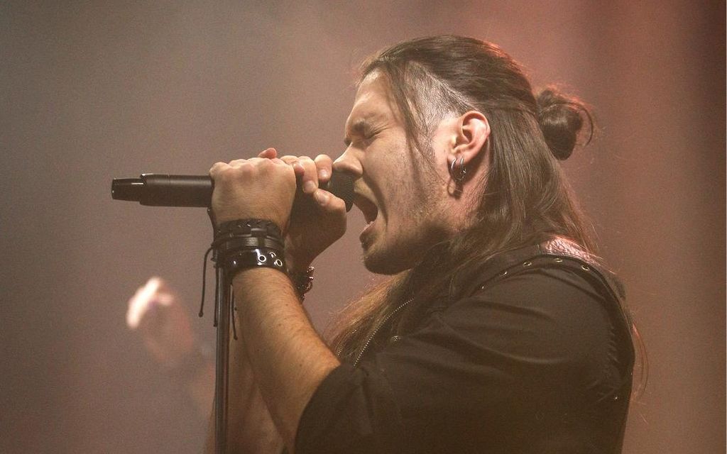 Dino Jelusić