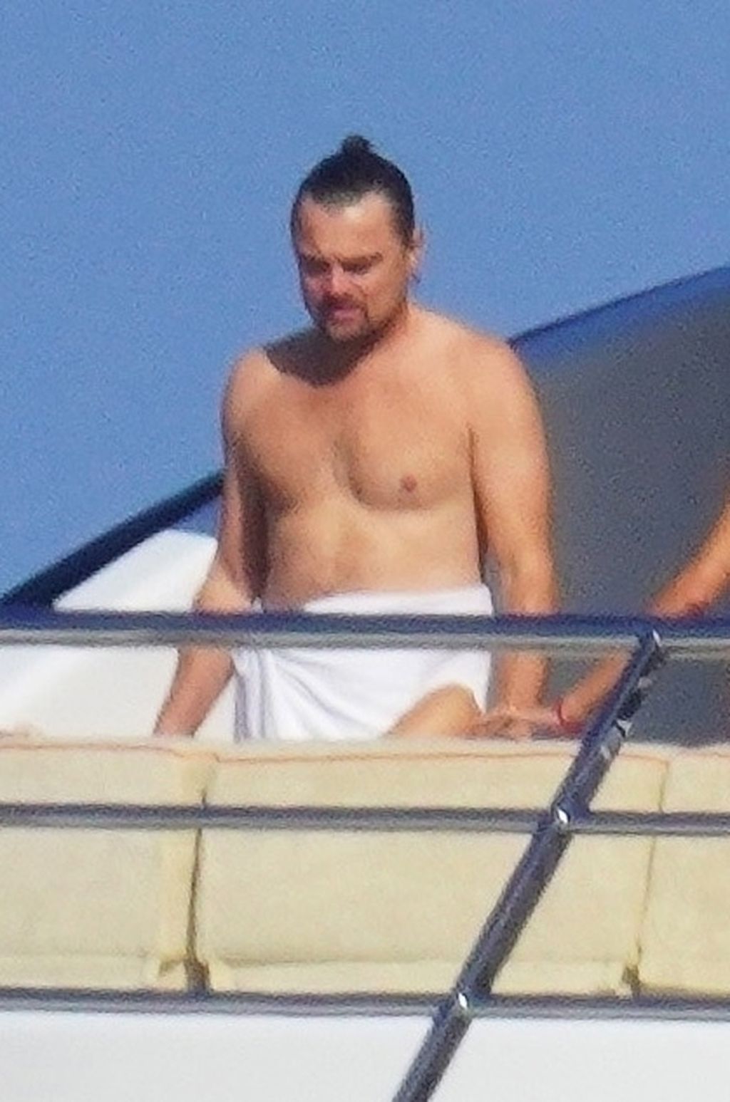 Leonardo DiCaprio i Vittoria Ceretti na jahti - 14