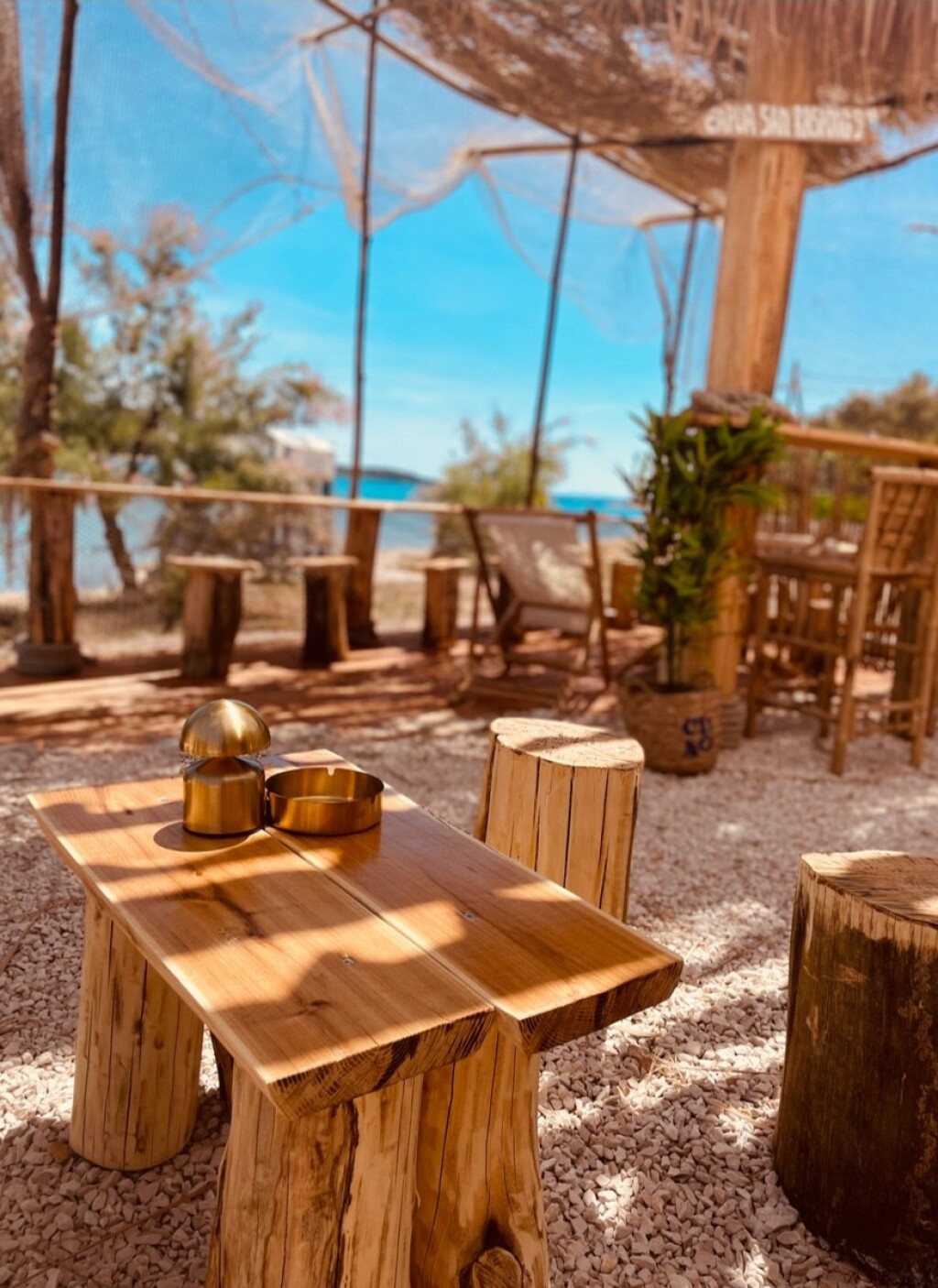 Beach Bar Zuadiv u Kalima na otoku Ugljanu - 7