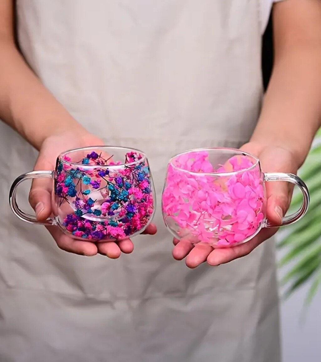 Šalica sa cvijećem s Temua