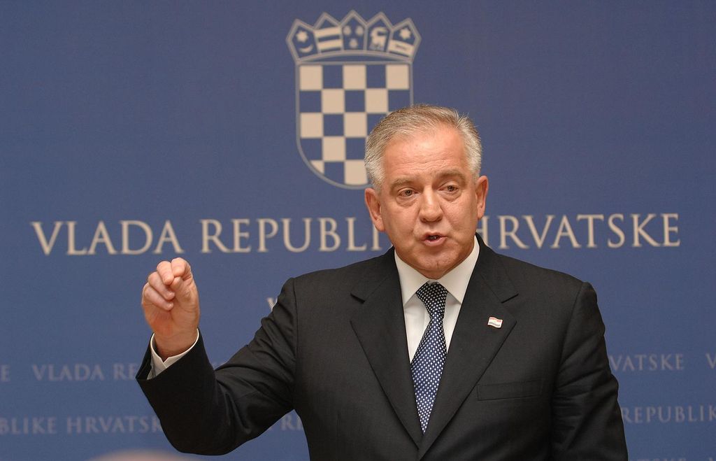 Ivo Sanader na pogrebu brata, don Vinka Sanadera, 11. listopada 2024.