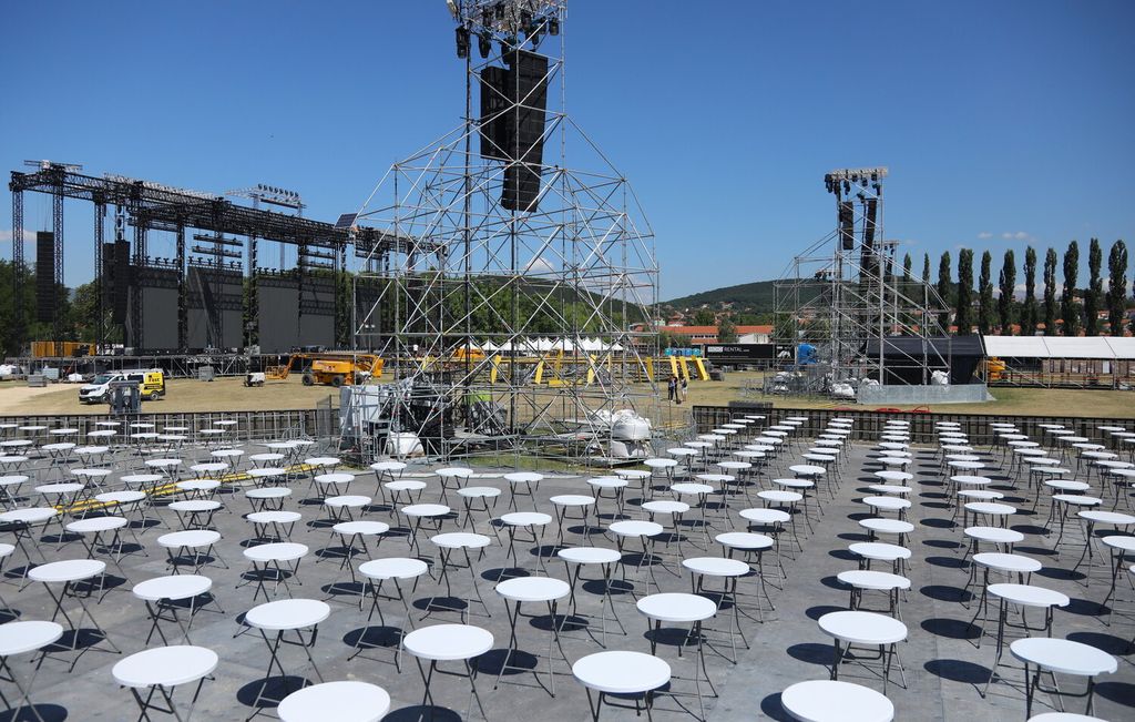 Pripreme za koncert Thompsona u Sinju - 47