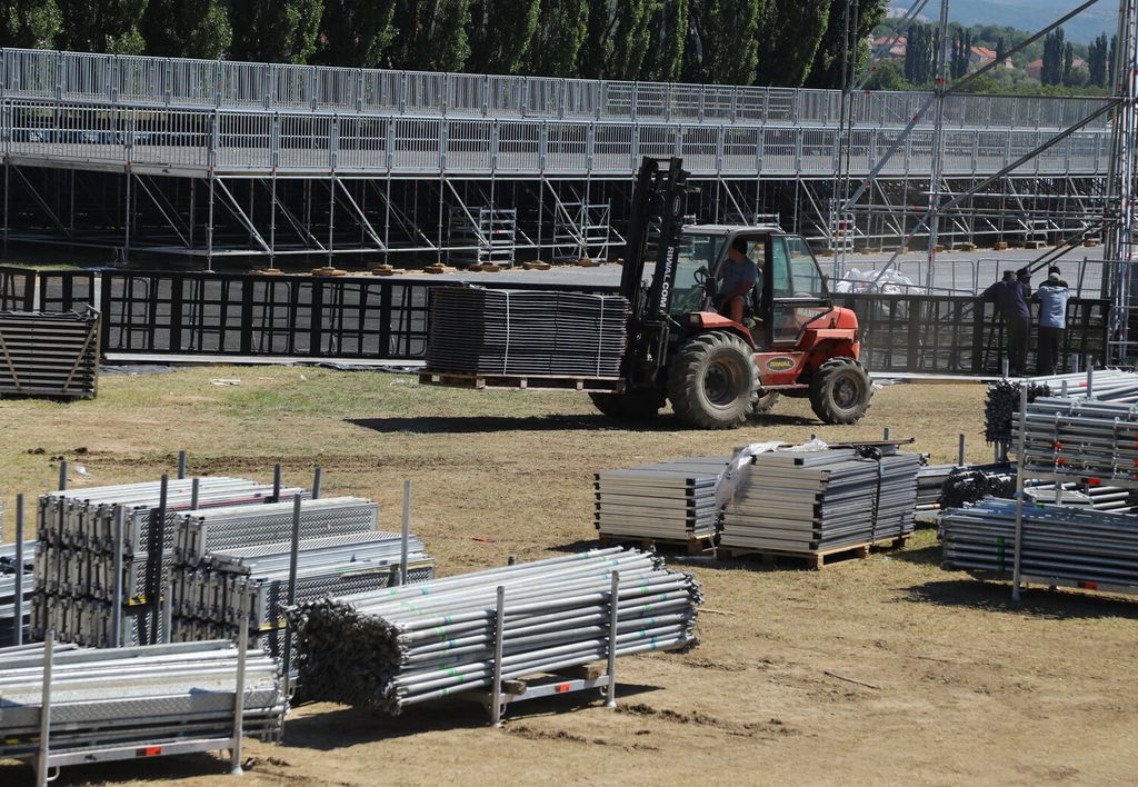 Pripreme za koncert Thompsona u Sinju - 47