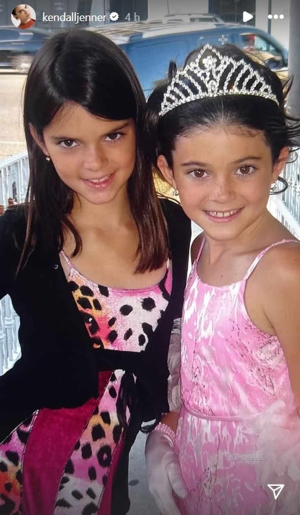 Kendall i Kylie Jenner - 2