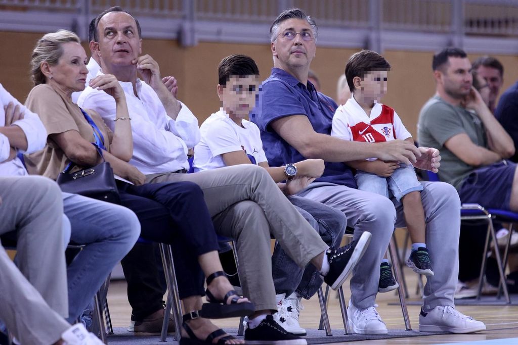 Andrej Plenković sa sinovima