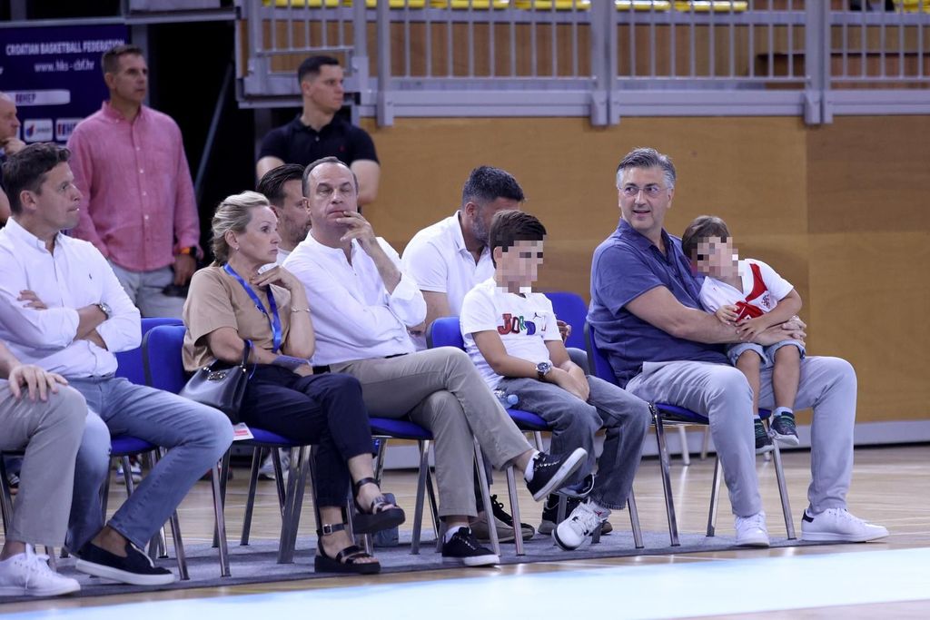 Andrej Plenković sa sinovima
