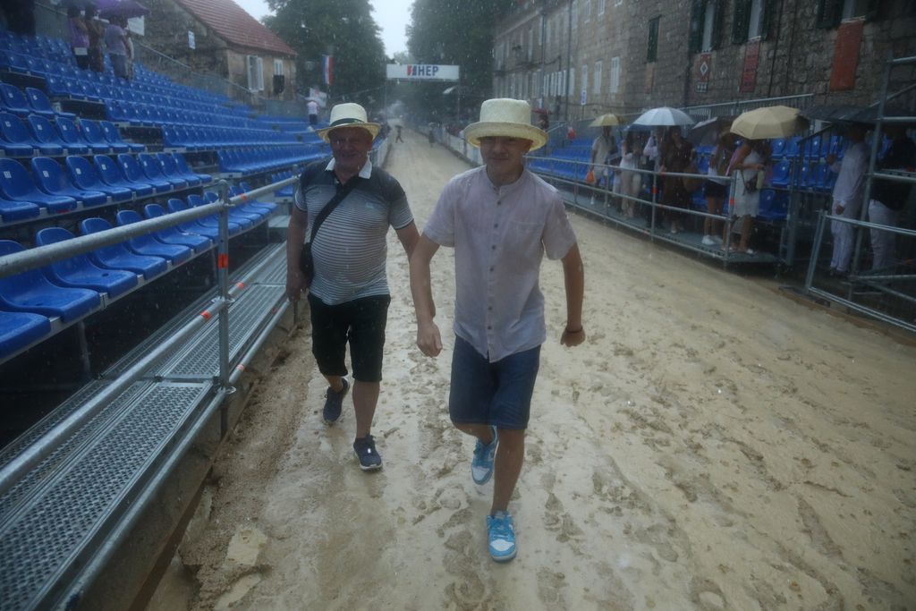 Prolom oblaka u Sinju - 3