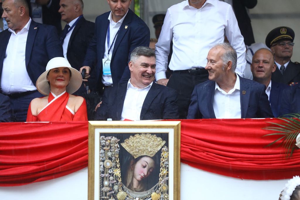 Prolom oblaka u Sinju - 3