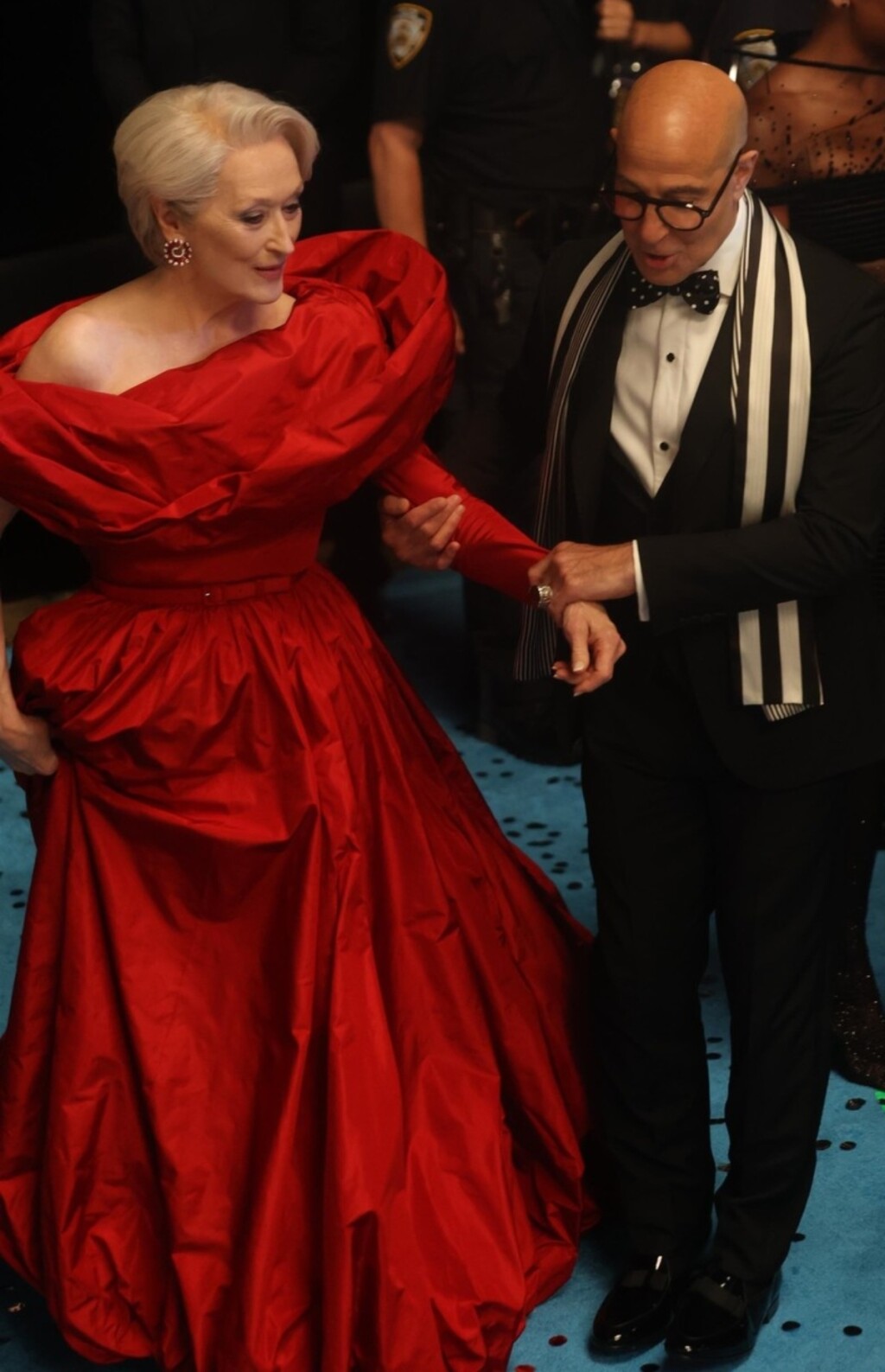 Meryl Streep u crvenoj haljini na setu filma 