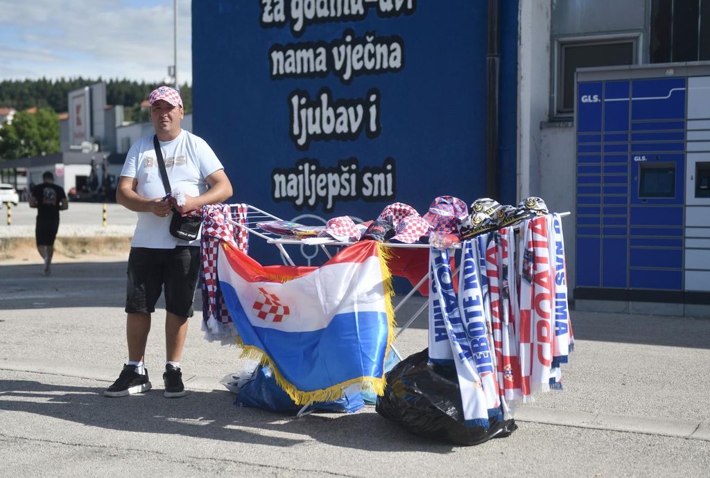 Sinj prije koncerta Thompsona - 3