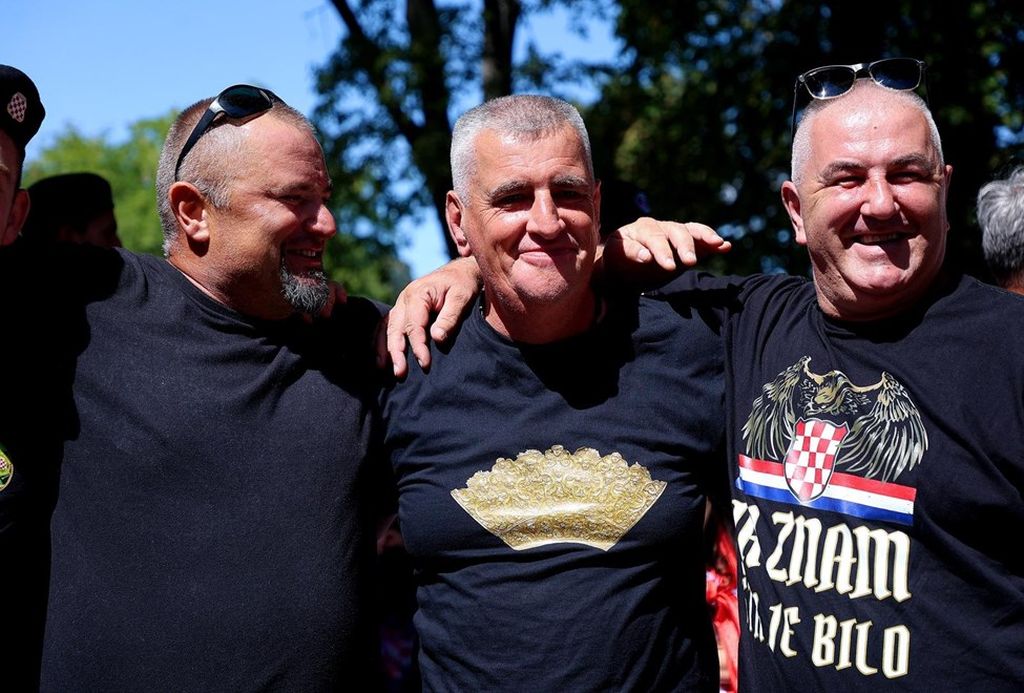 Miro Bulj s obožavateljima - 4