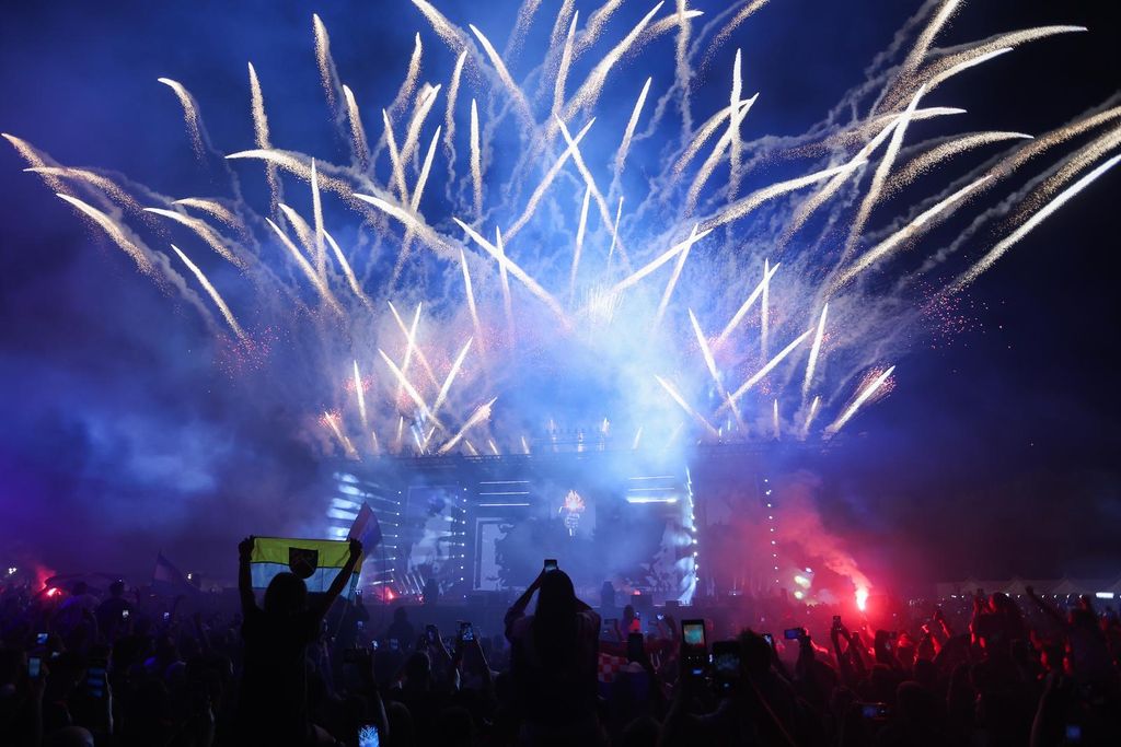 Thompson u Sinju - 4