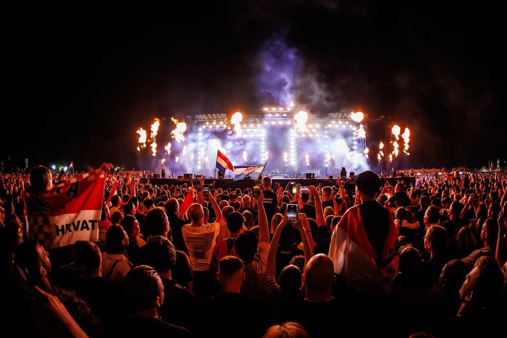 Thompson u Sinju - 8