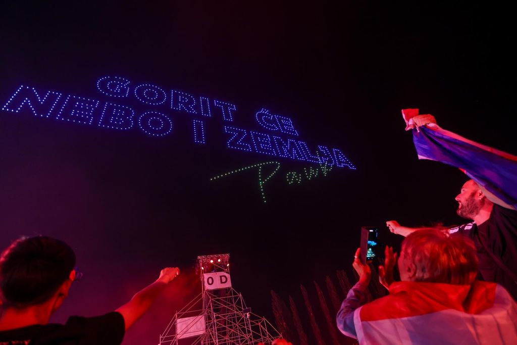 Dron show na koncertu Thompsona u Sinju - 6