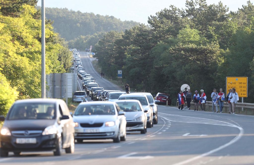 Gužve nakon koncerta Thompsona u Sinju