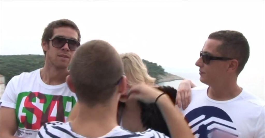 In Magazin: Connect - 2