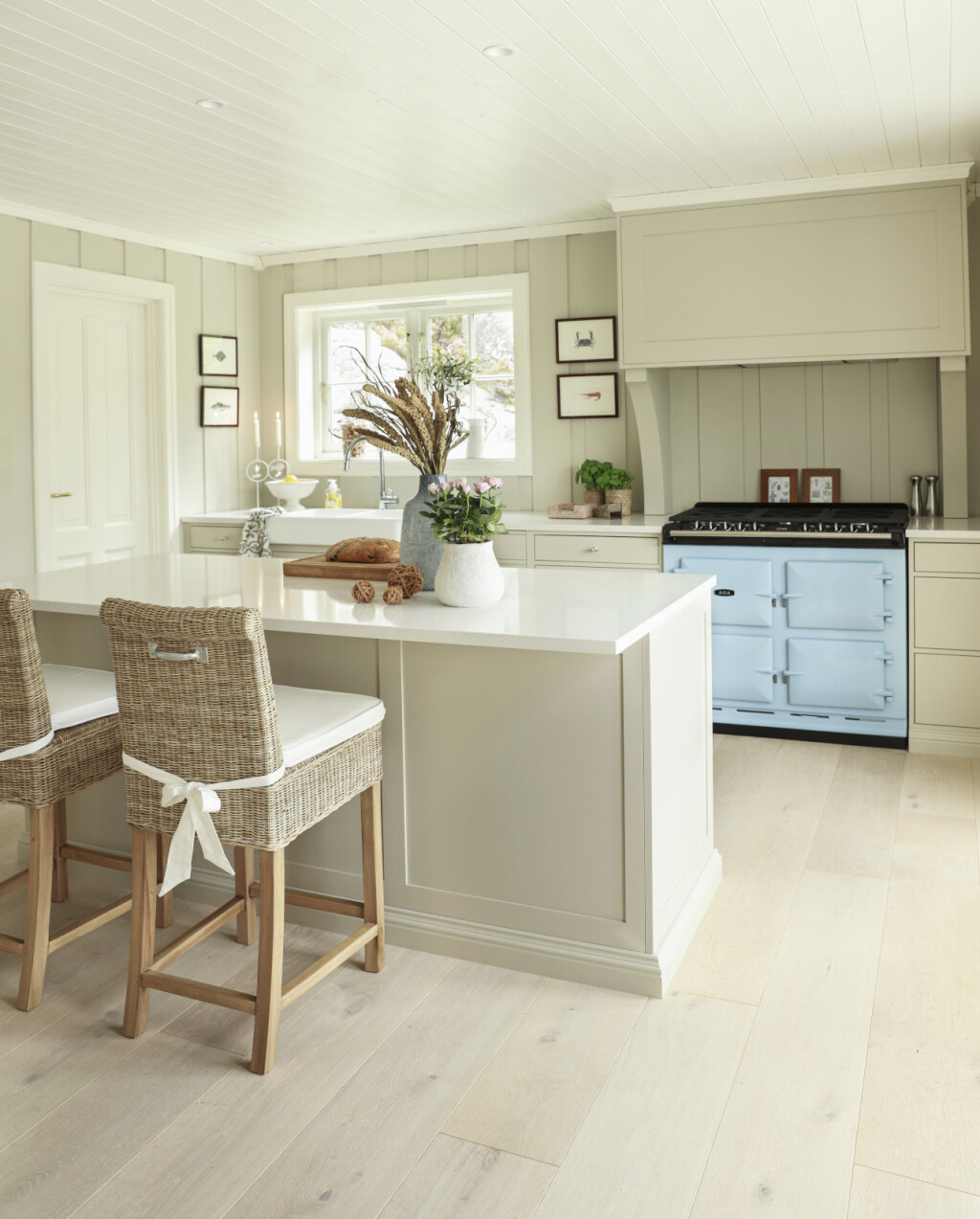 Pleteni stolci u kuhinji i blagovaonici - 13