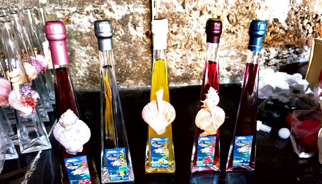 Carinski službenici zaplijenili alkohol - 2