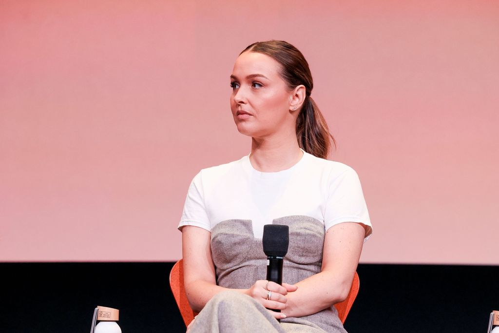 Camilla Luddington - 14