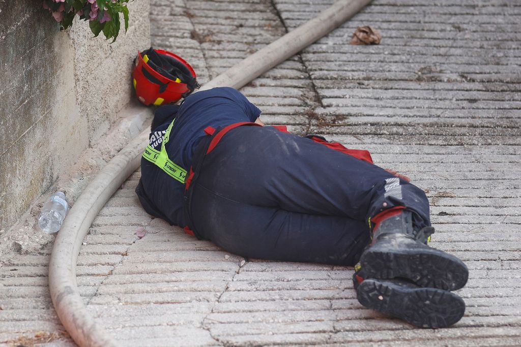 Vatrogasci na požarištu u Jasenicama - 4