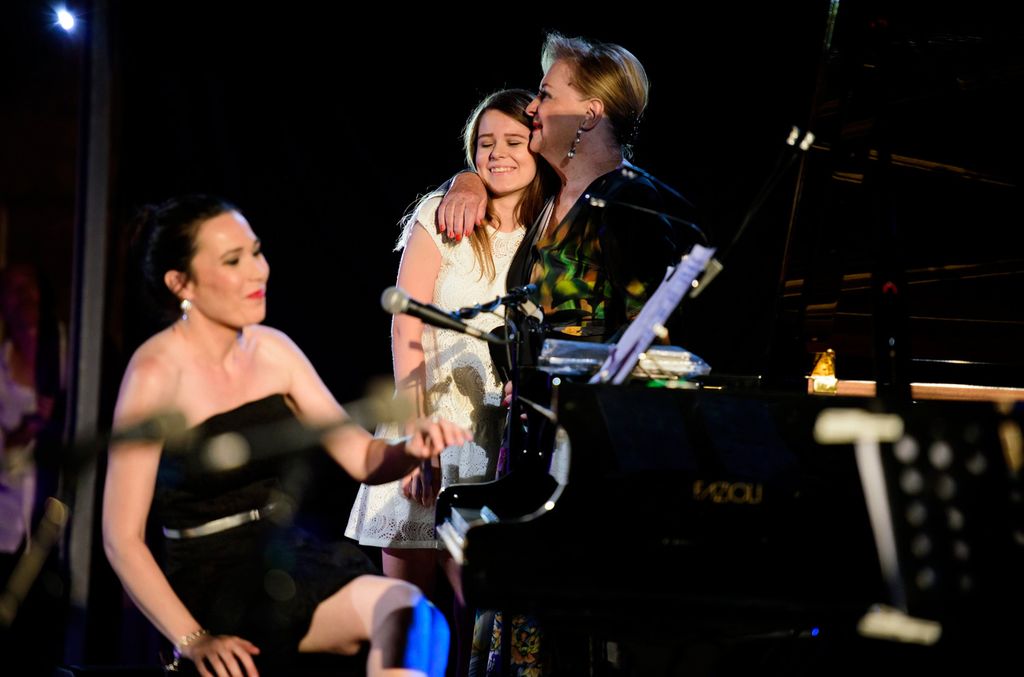 Lu Dedić, Gabi Novak