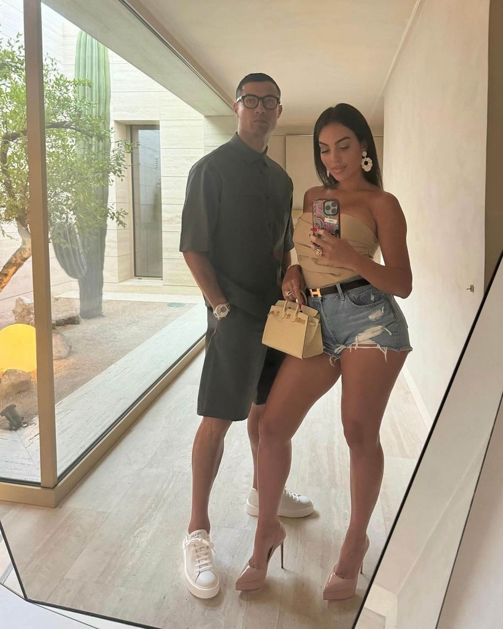 Georgina Rodriguez,Cristiano Ronaldo