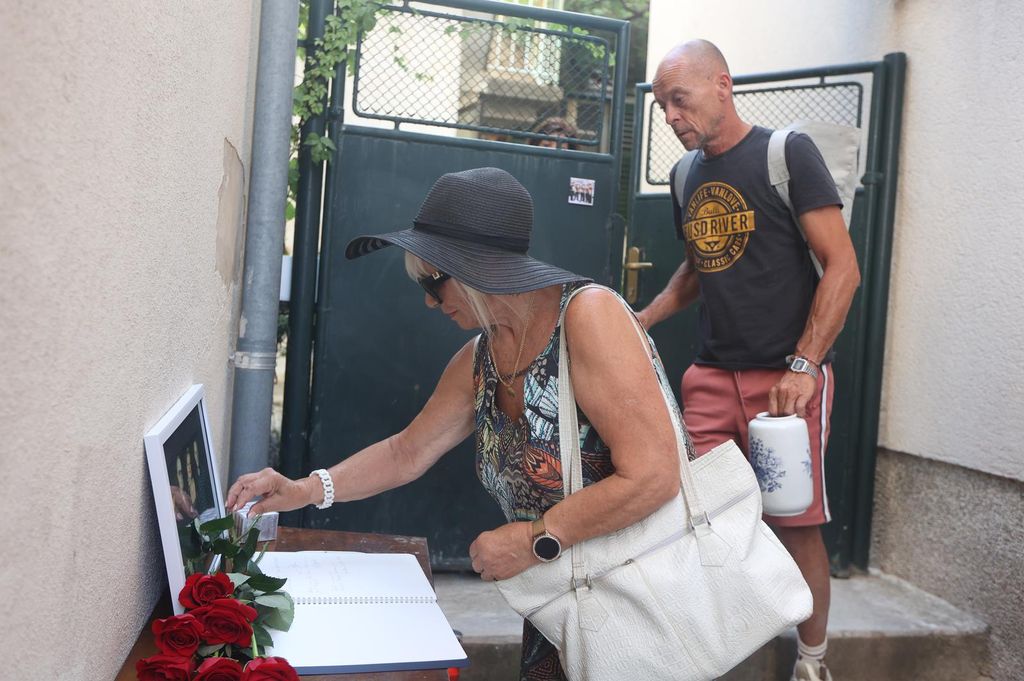 Šibenčani se opraštaju obitelji Dedić