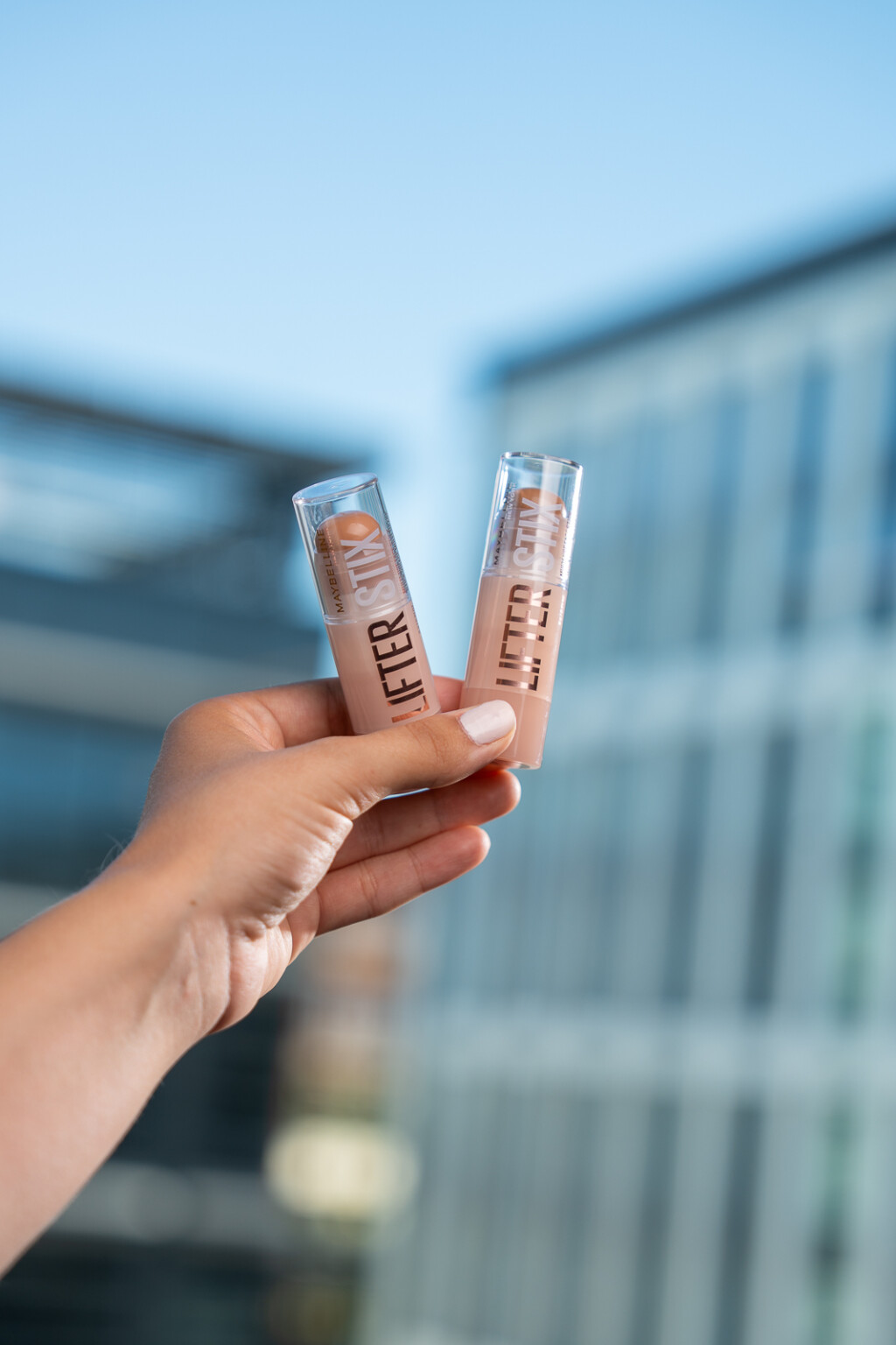 Lažirajte facelift i podignite svaki kut lica bez napora