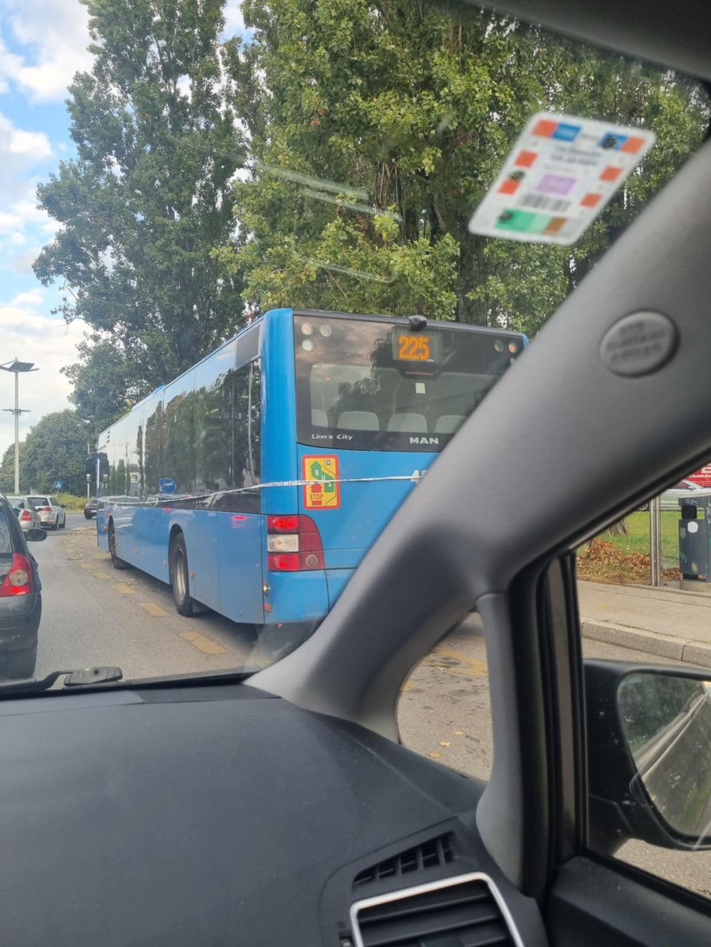Vozač ZET-ova autobusa napadnut nožem