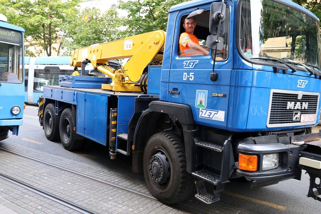 Požar tramvaja broj 13 - 5