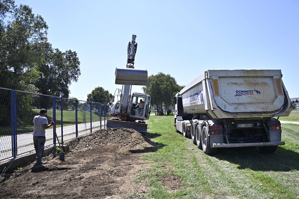 Radovi na ravnanju Hipodroma - 1