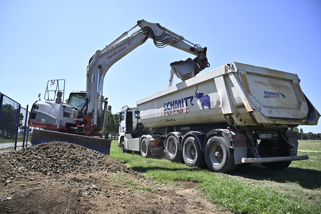 Radovi na ravnanju Hipodroma - 1