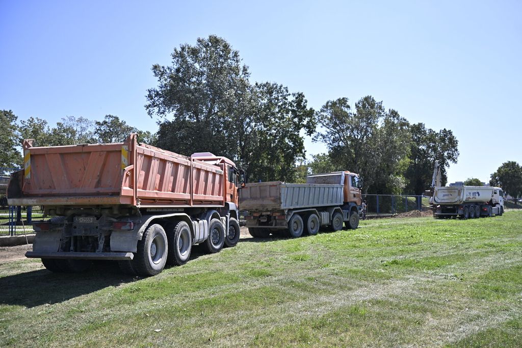 Radovi na ravnanju Hipodroma - 1