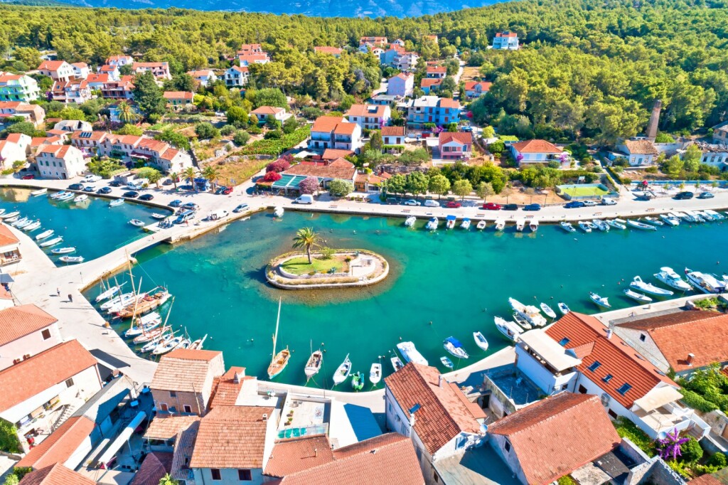 Vrbosku na Hvaru nazivaju Malom Venecijom